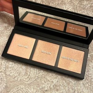 Brand New MAC Cosmetics Hyper Real Glow Palette Highlighter Creamy Powder
